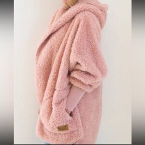 Nordic Beach Cardigan Cozy Teddy Sherpa Jacket Body Wrap Hood Pink Women OS